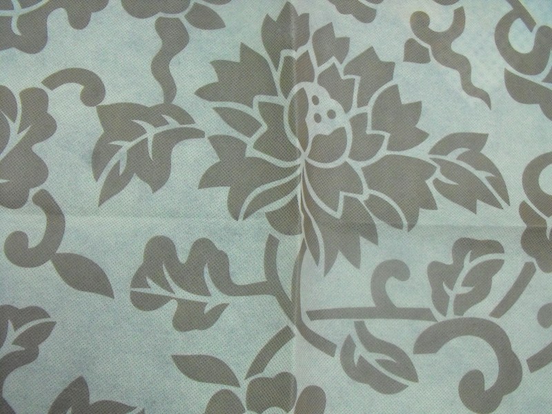 Printed nonwoven fabric